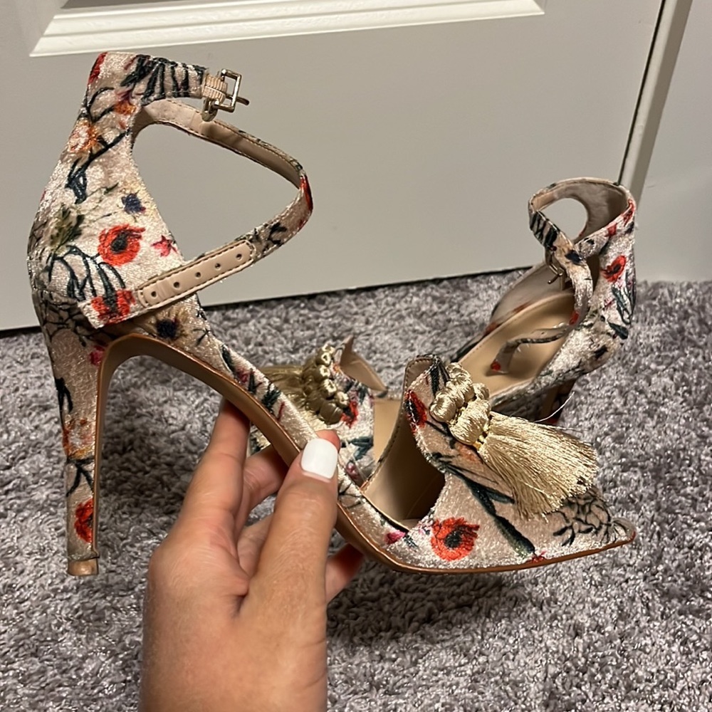 Gianni Bini Floral Print Heeled Sandals with Gold Tassels - Picture 5 of 12
